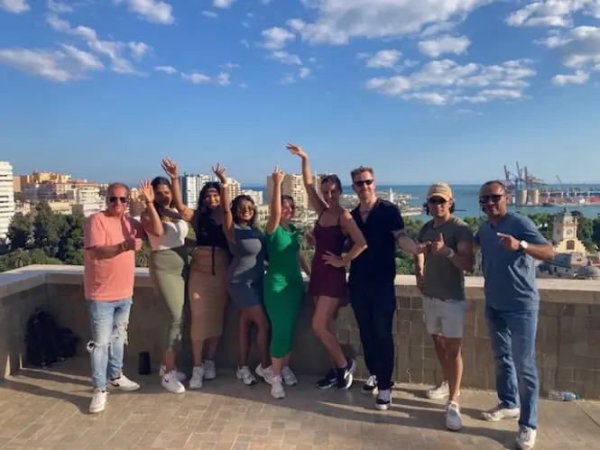 Los Mejores Lugares para Bailar Bachata y Salsa en Málaga